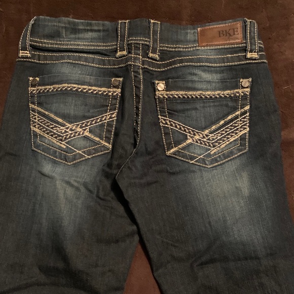 Two pairs of BKE Sabrina Jeans from Buckle - Picture 5 of 12